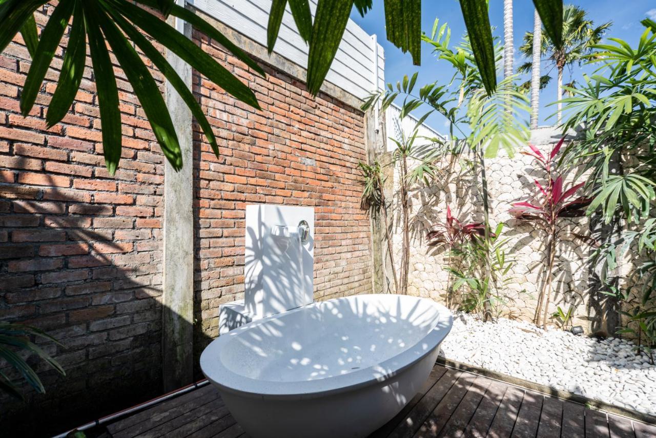 Isaiya Boutique Hotel Canggu Exteriör bild