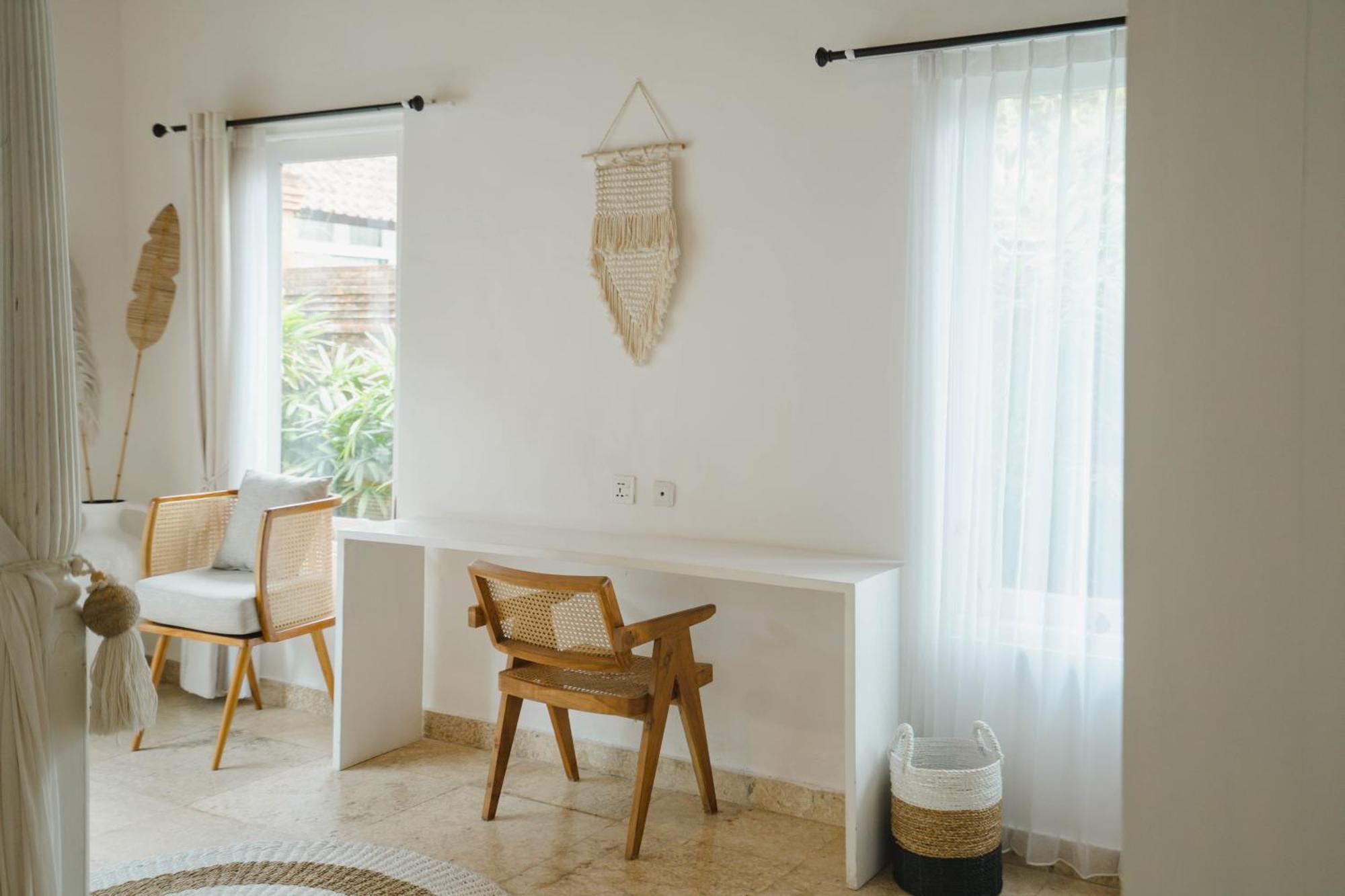 Isaiya Boutique Hotel Canggu Exteriör bild