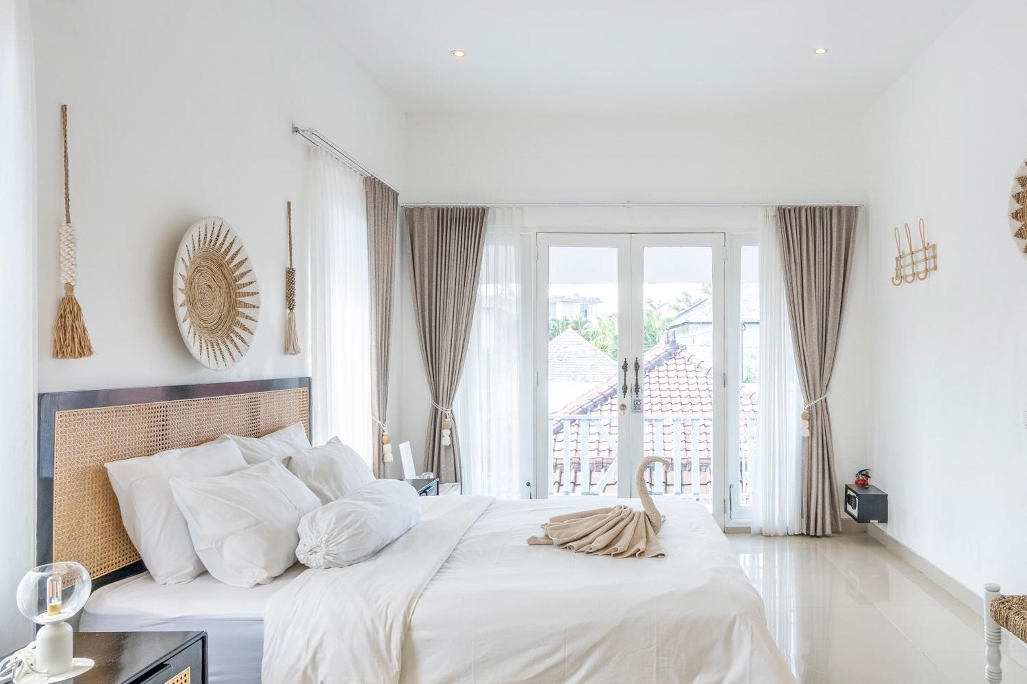 Isaiya Boutique Hotel Canggu Exteriör bild